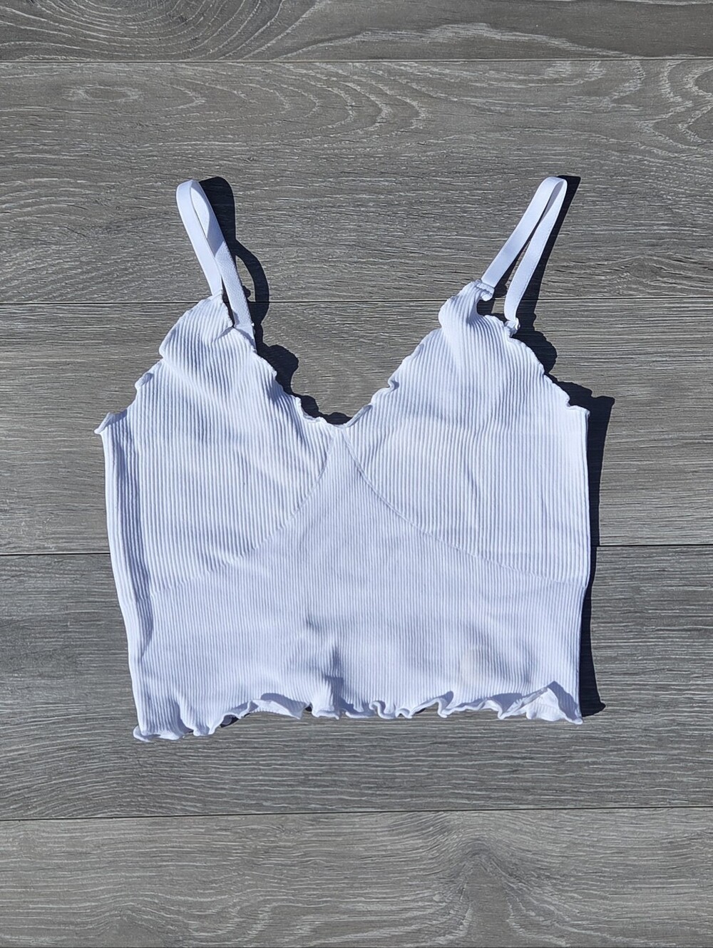 Sunzel White Ribbed V-Neck Cropped Cami Top